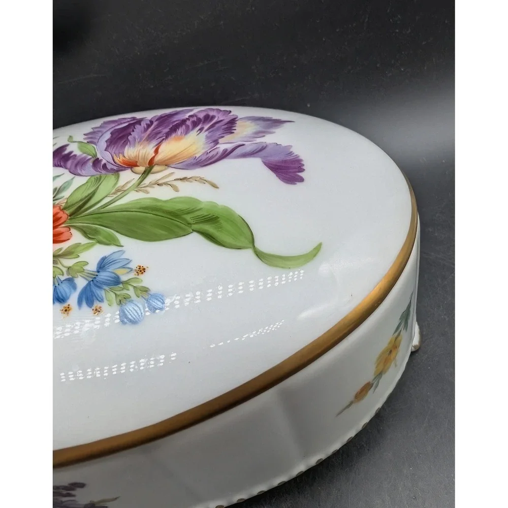 Vintage 1985 Handgemalt Lisa Ackermann Hand Painted Floral Porcelain Trinket Box